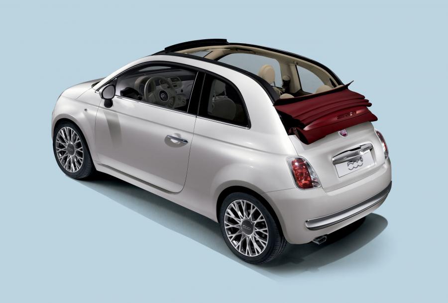 Fiat 500C 2009 года  (фото 21 из 140)